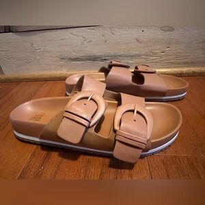 Time & Tru Tan‎ Neutral Buckle Slides Womens Size 7 W Slip On Sandals